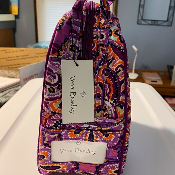 Vera Bradley Handbags - Vera Bradley lunch bag Dream Tapestry